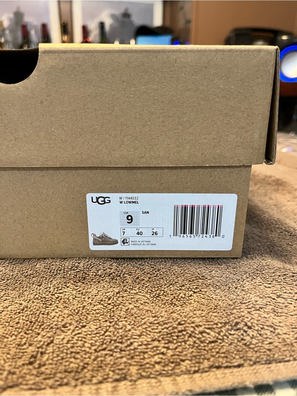 Women’s UGG Lowmel Sneakers - Picture 9 of 9